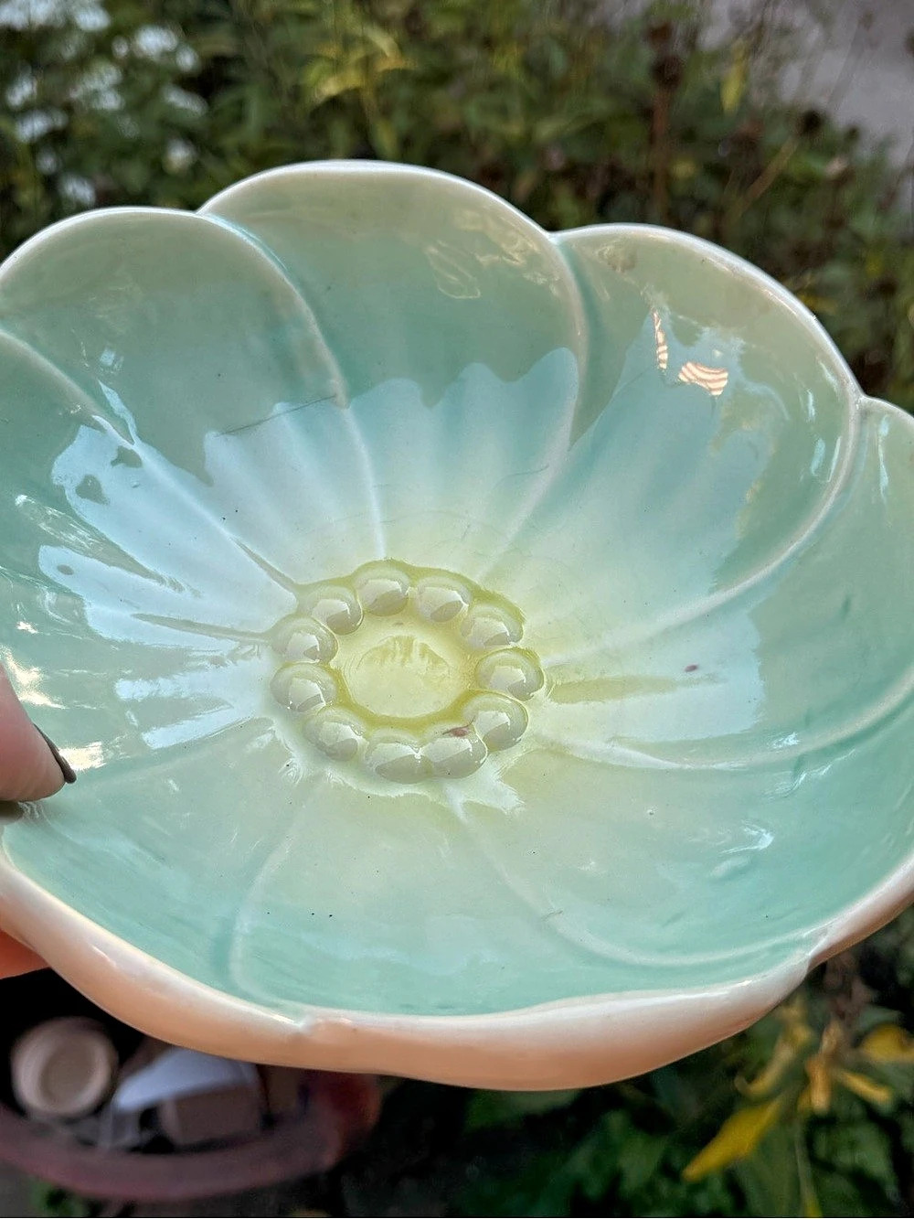 Flower-Shaped Serving Bowl in Green & Cream